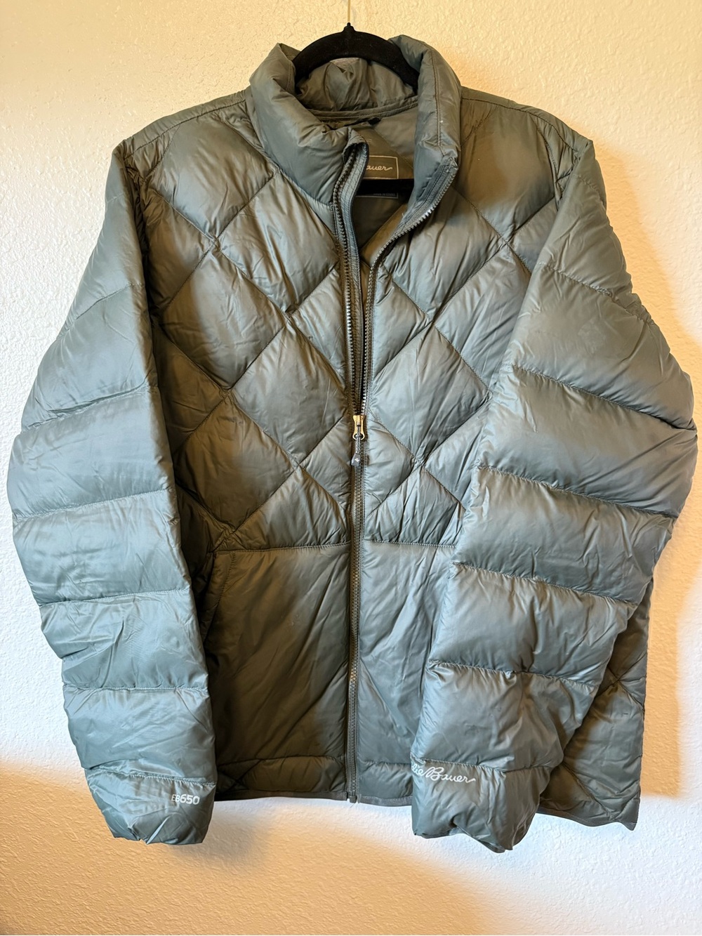 Eddie Bauer Men's Sage Green Quilted Down Puffer Jacket